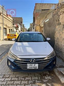 هیوندای ئەلەنترا